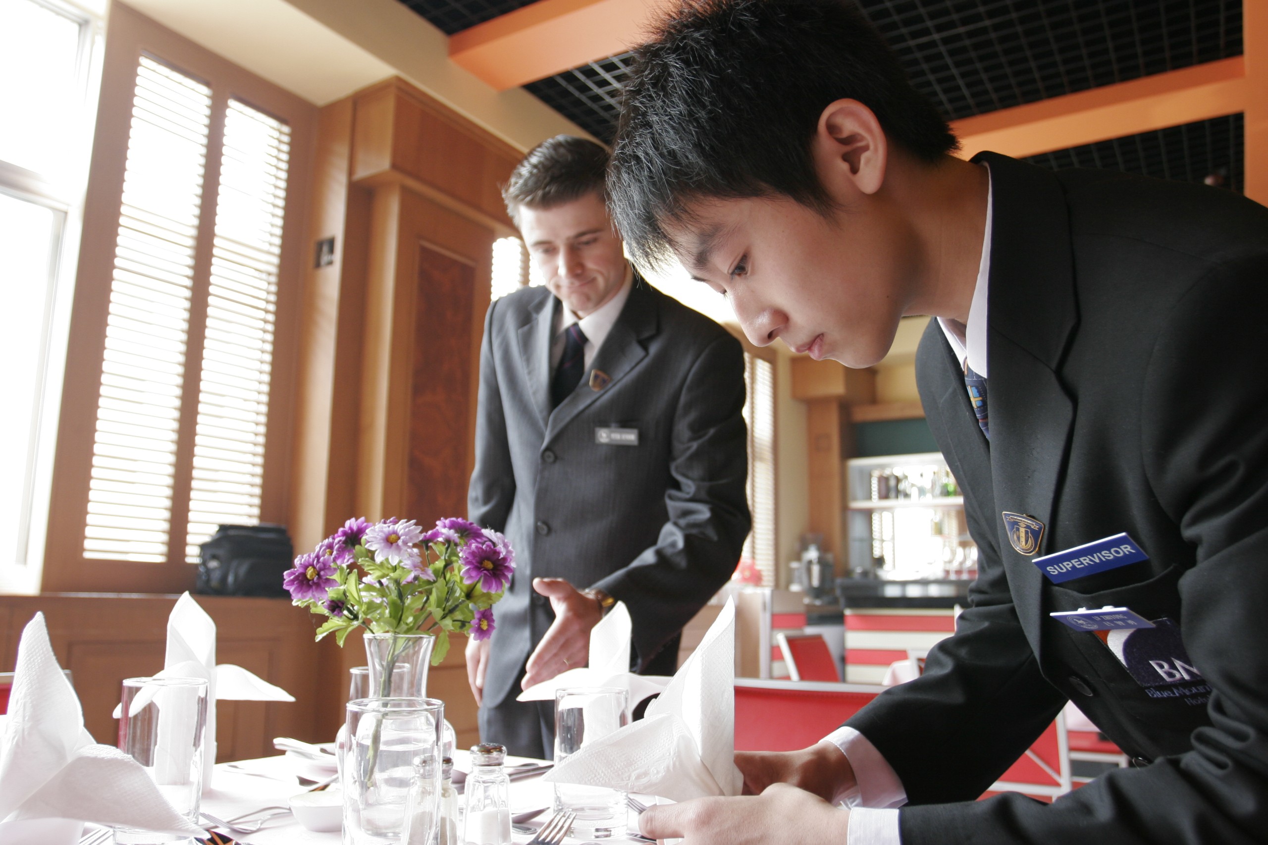 重磅炸彈 加拿大政府啟動全球技能戰略，酒店管理教育迎來新機遇